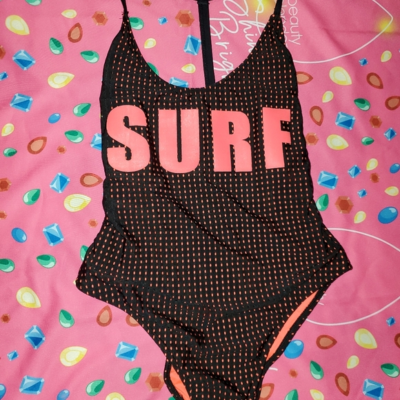 🖤New Forever 21 Swimsuit 🖤 - Picture 2 of 4